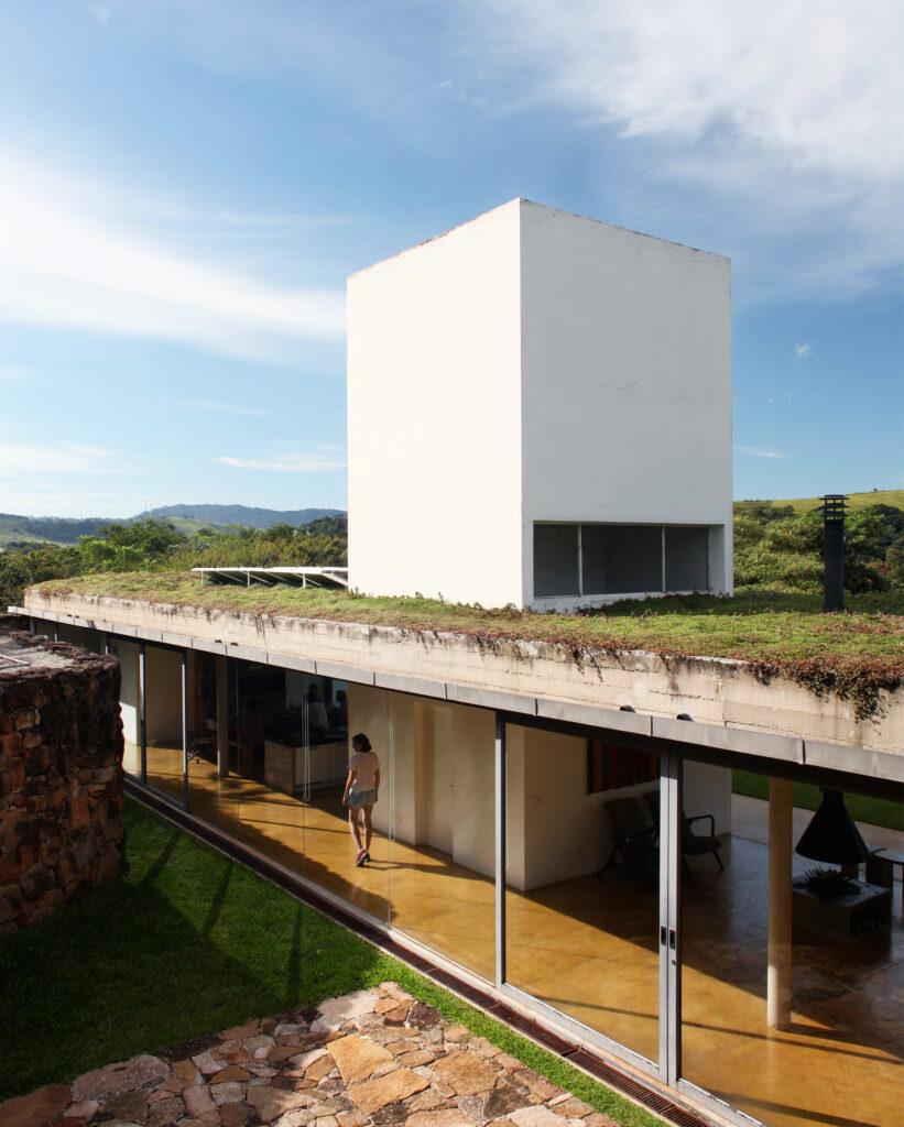 Foto de CASA EM JOANÓPOLIS, 2005 - UnaMunizViegas