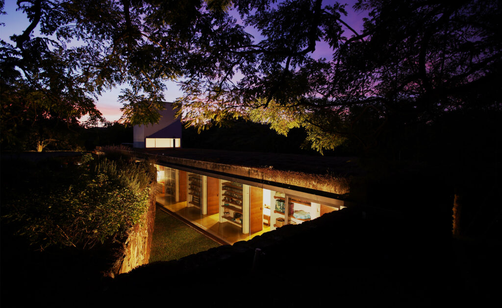 Foto de CASA EM JOANÓPOLIS, 2005 - UnaMunizViegas