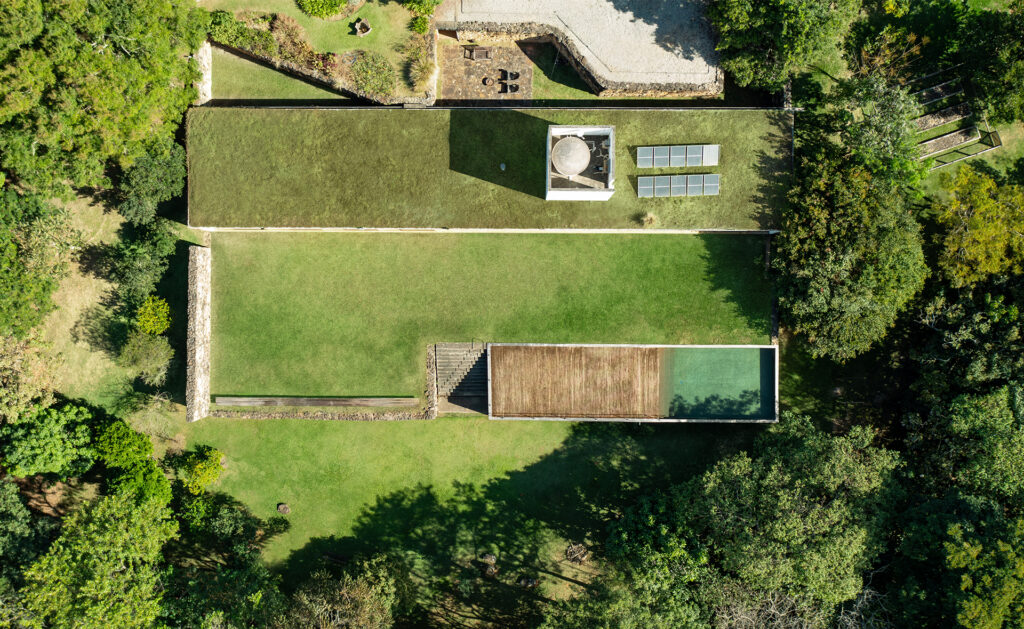 Foto de CASA EM JOANÓPOLIS, 2005 - UnaMunizViegas