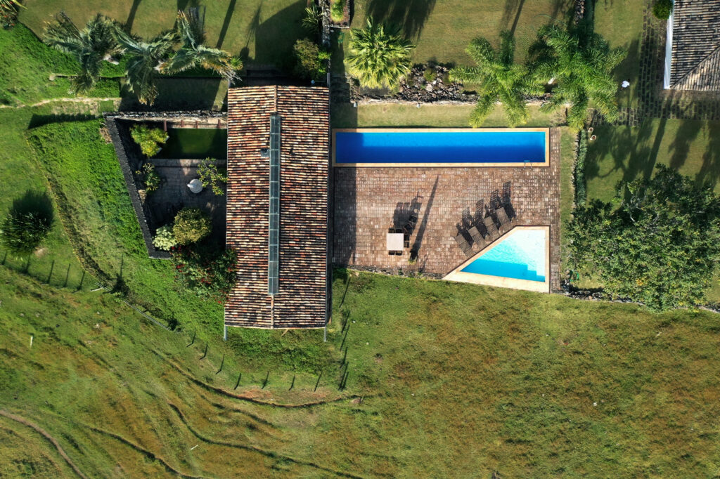 Foto de PAVILHÃO CARAMBÓ, 2001 - UnaMunizViegas